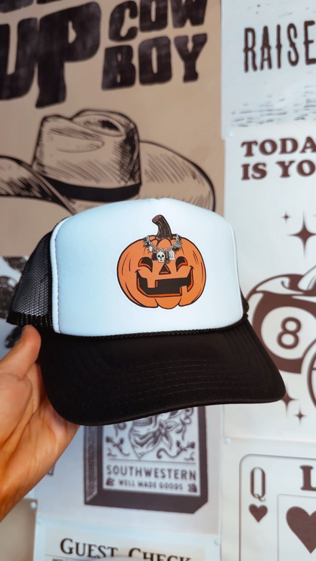 Lucky Lasso Exclusive Trucker